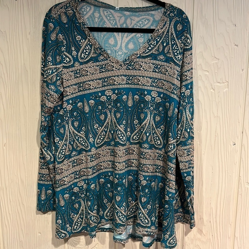 POPYOUNG Stretchy Top Size 2X New With Tags